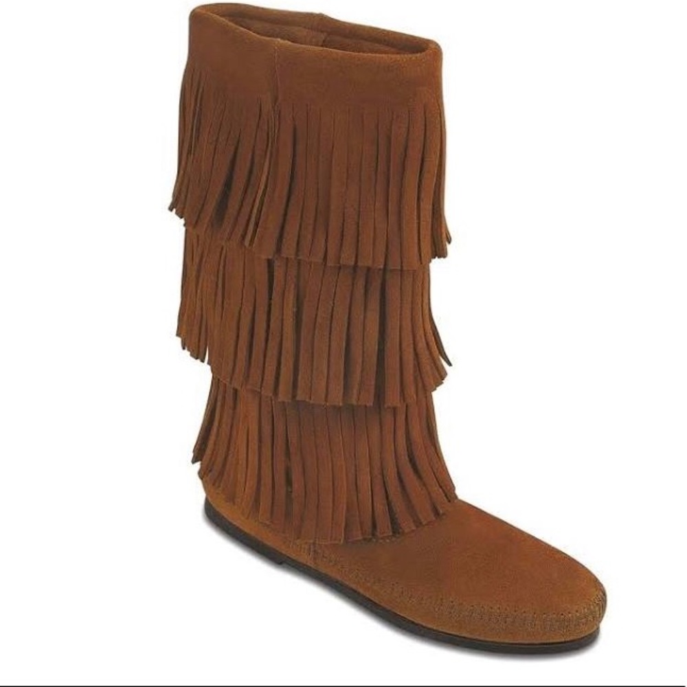 Minnetonka fringe boots